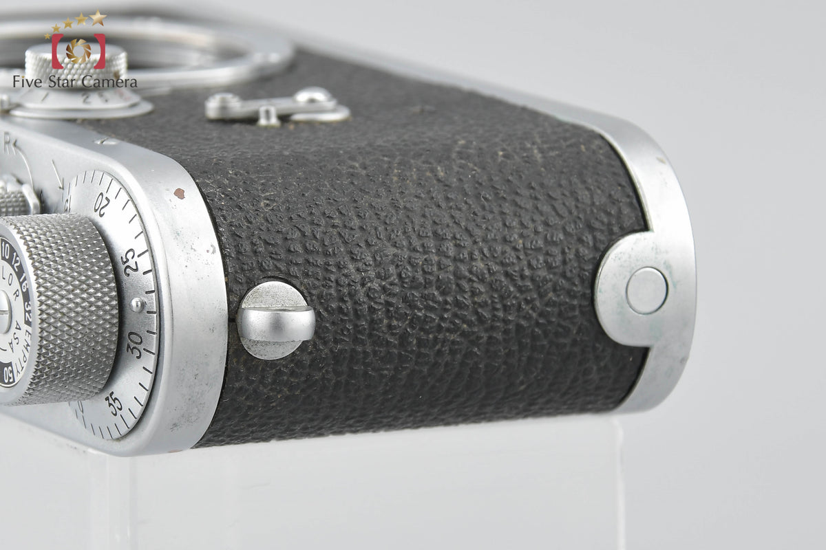 Leotax F Rangefinder Film Camera Body
