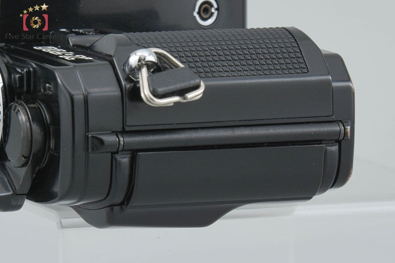 Minolta New X-700 35mm SLR Film Camera Body