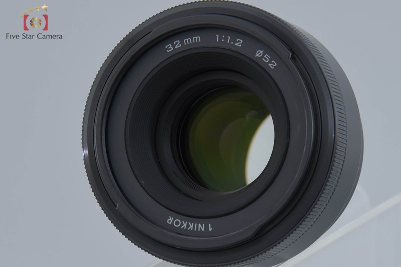 Excellent!! Nikon 1 NIKKOR 32mm f/1.2 Black