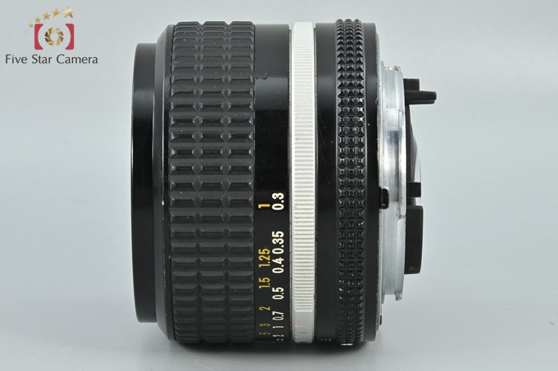 Nikon Ai-S NIKKOR 24mm f/2.8