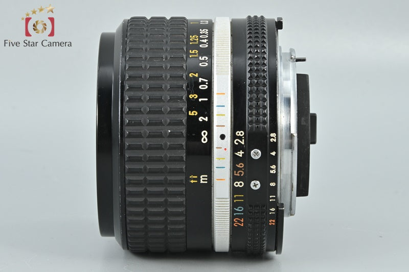 Nikon Ai-S NIKKOR 24mm f/2.8