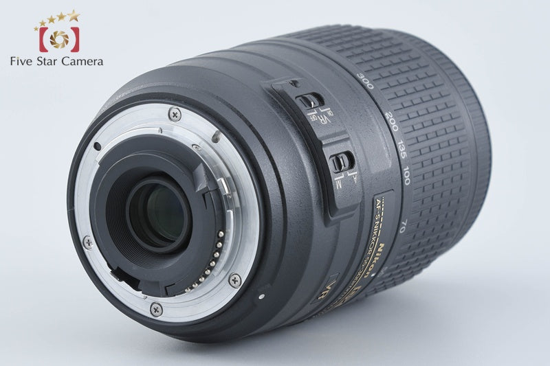 Nikon AF-S DX NIKKOR 55-300mm f/4.5-5.6 G ED VR