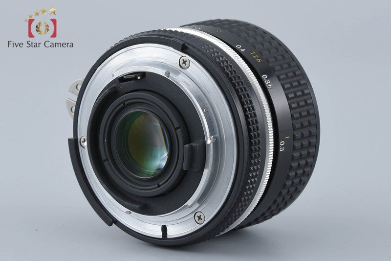 Nikon Ai NIKKOR 28mm f/2.8