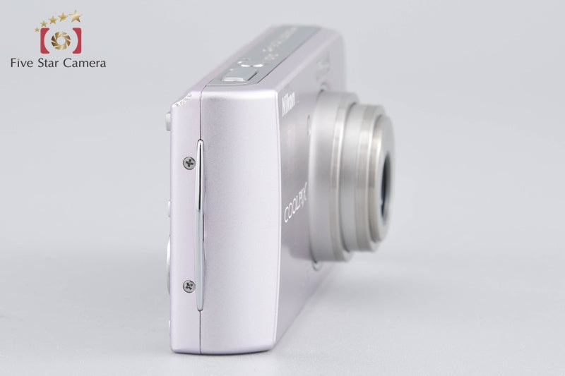 Nikon COOLPIX S520 Sakura 8.0 MP Digital Camera w/ Box