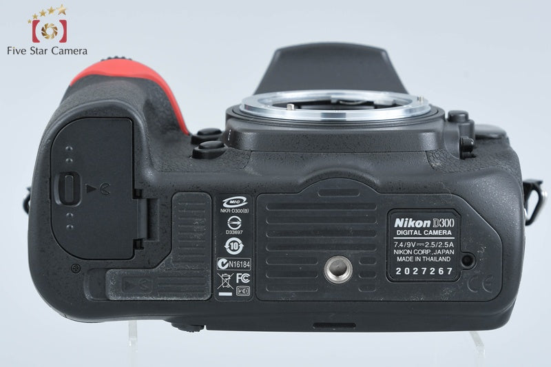 "Count 1,043" Nikon D300 12.3 MP Digital SLR Camera Body w/ Box