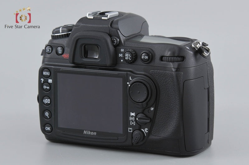 Nikon D300 12.3 MP Digital SLR Camera AF-S DX NIKKOR 18-55 VR Lens