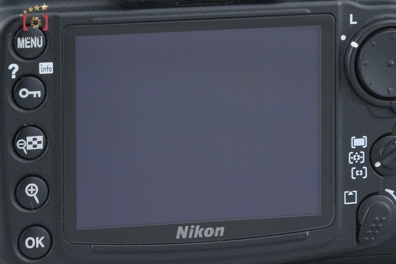 Nikon D300 12.3 MP Digital SLR Camera AF-S DX 18-70 G Lens