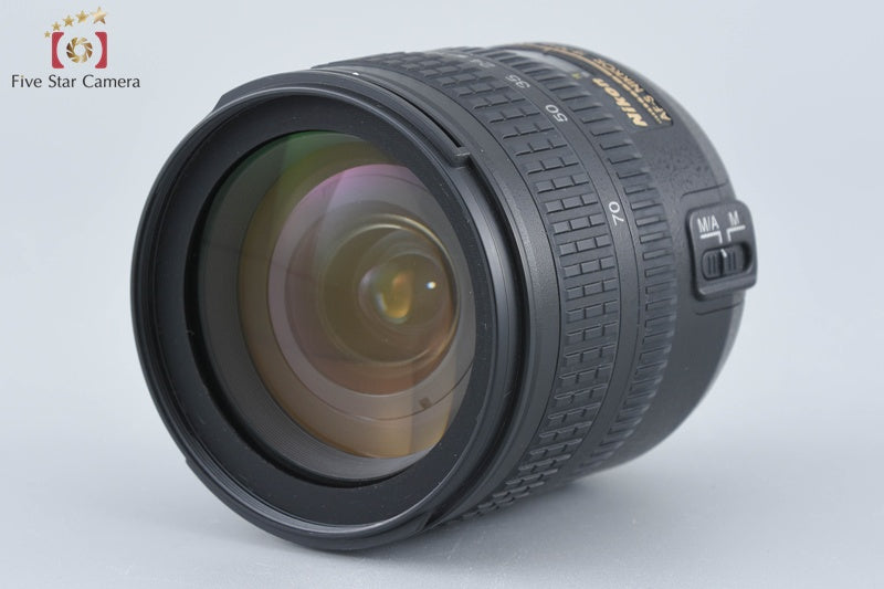 Nikon D300 12.3 MP Digital SLR Camera AF-S DX 18-70 G Lens