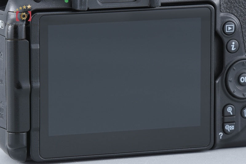 Nikon D5500 Black 24.2 MP DSLR + AF-S DX NIKKOR 18-55mm f/3.5-5.6 G II ED