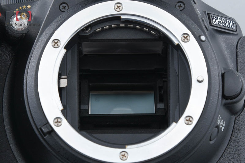 Nikon D5500 Black 24.2 MP DSLR + AF-S DX NIKKOR 18-55mm f/3.5-5.6 G II ED