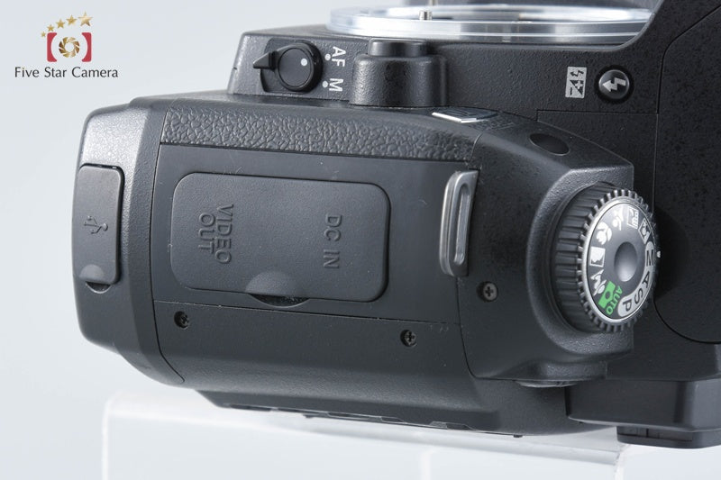 Nikon D70 6.1 MP Digital SLR Camera Body