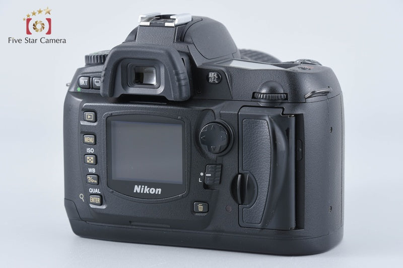 "Count 321" Nikon D70 6.1 MP DSLR + AF-S DX NIKKOR 18-55mm f/3.5-5.6 G VR