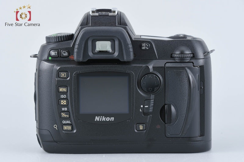 "Count 321" Nikon D70 6.1 MP DSLR + AF-S DX NIKKOR 18-55mm f/3.5-5.6 G VR