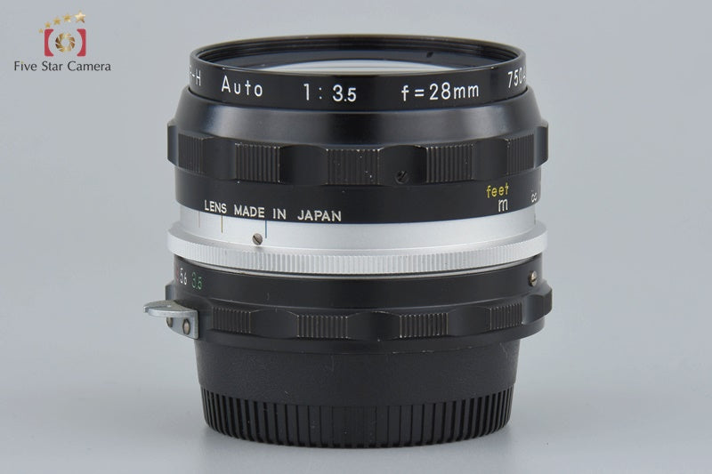 Nikon NIKKOR-H Auto 28mm f/3.5 Non Ai Lens