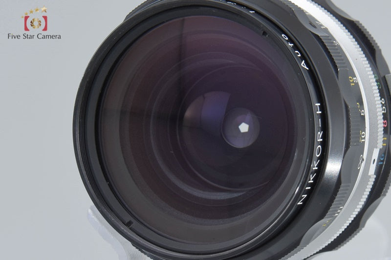 Nikon NIKKOR-H Auto 28mm f/3.5 Non Ai Lens