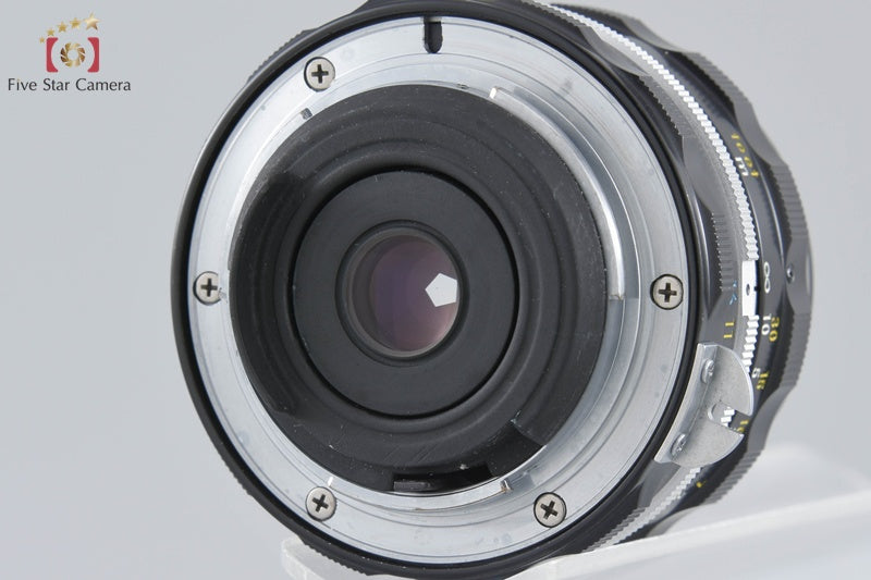 Nikon NIKKOR-H Auto 28mm f/3.5 Non Ai Lens