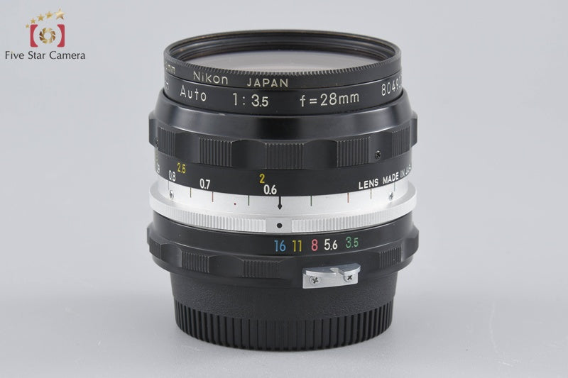 Nikon NIKKOR-H Auto 28mm f/3.5 Non Ai Lens