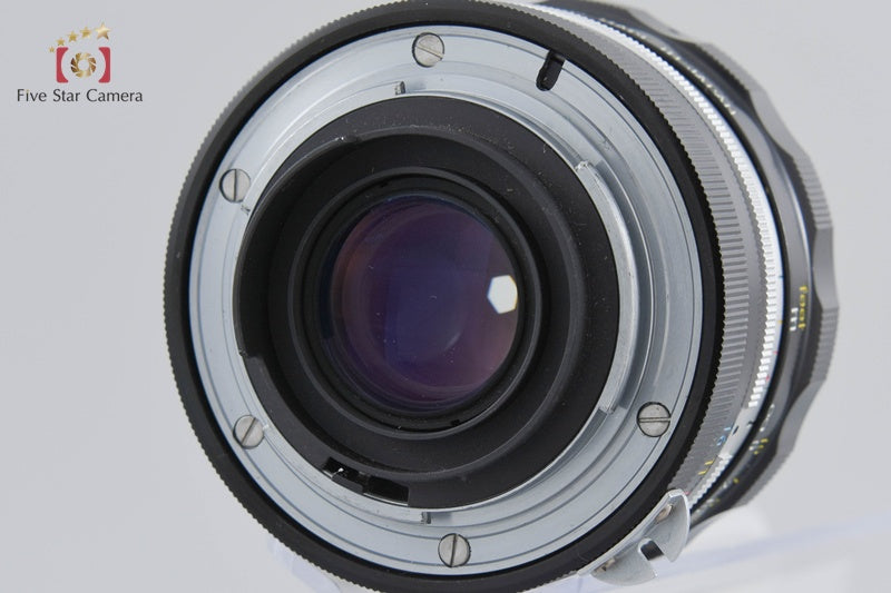 Nikon NIKKOR-N Auto 24mm f/2.8 Non Ai Lens