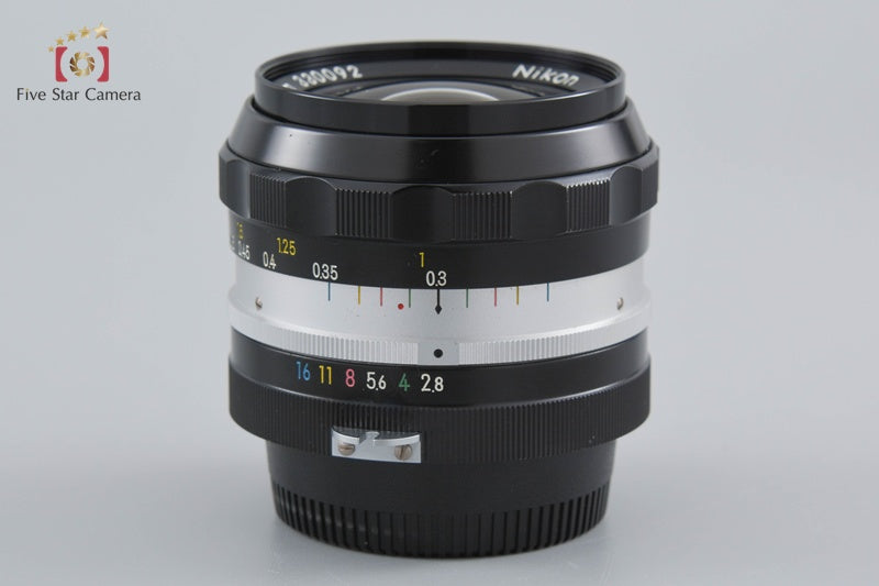 Nikon NIKKOR-N Auto 24mm f/2.8 Non Ai Lens