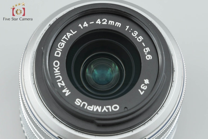 Olympus M.ZUIKO DIGITAL 14-42mm f/3.5-5.6 II R Silver