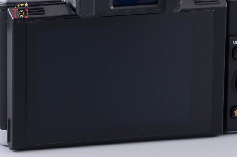 "Count 579" Olympus OM-D E-M5 Silver 16.0 MP Digital Mirrorless Camera Body