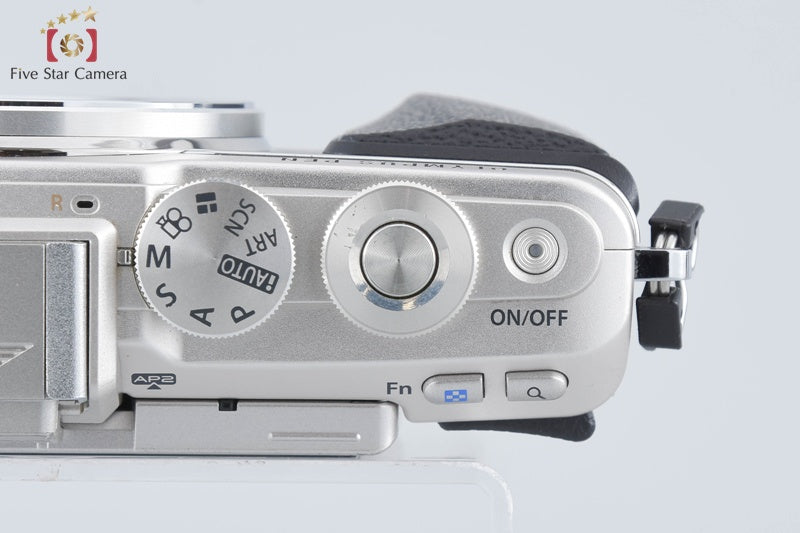 "Count 2,150" Olympus PEN Lite E-PL7 Silver 16.1 MP 14-42 40-150 Lenses