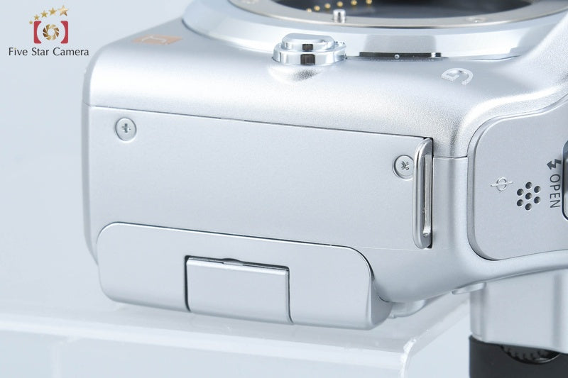 Panasonic LUMIX DMC-G5 Silver Mirrorless Camera (Japanese Language Only)