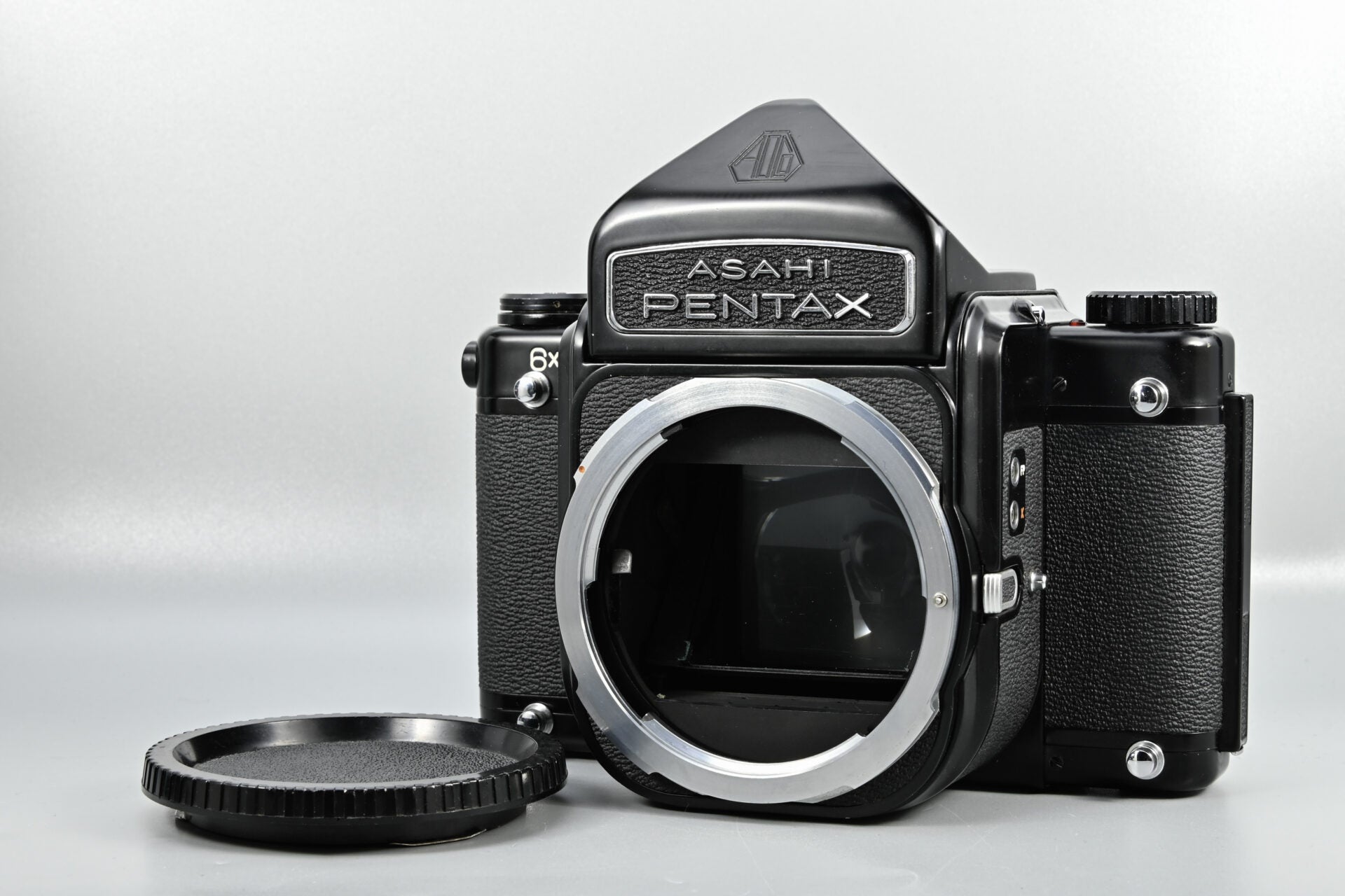PENTAX 67 Eye Level Early Model Medium Format Film Camera