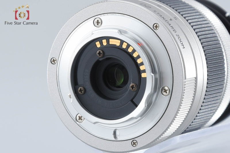 "Count 960" PENTAX Q7 Silver 12.4 MP Digital Camera 5-15 15-45 Lenses w/ Box