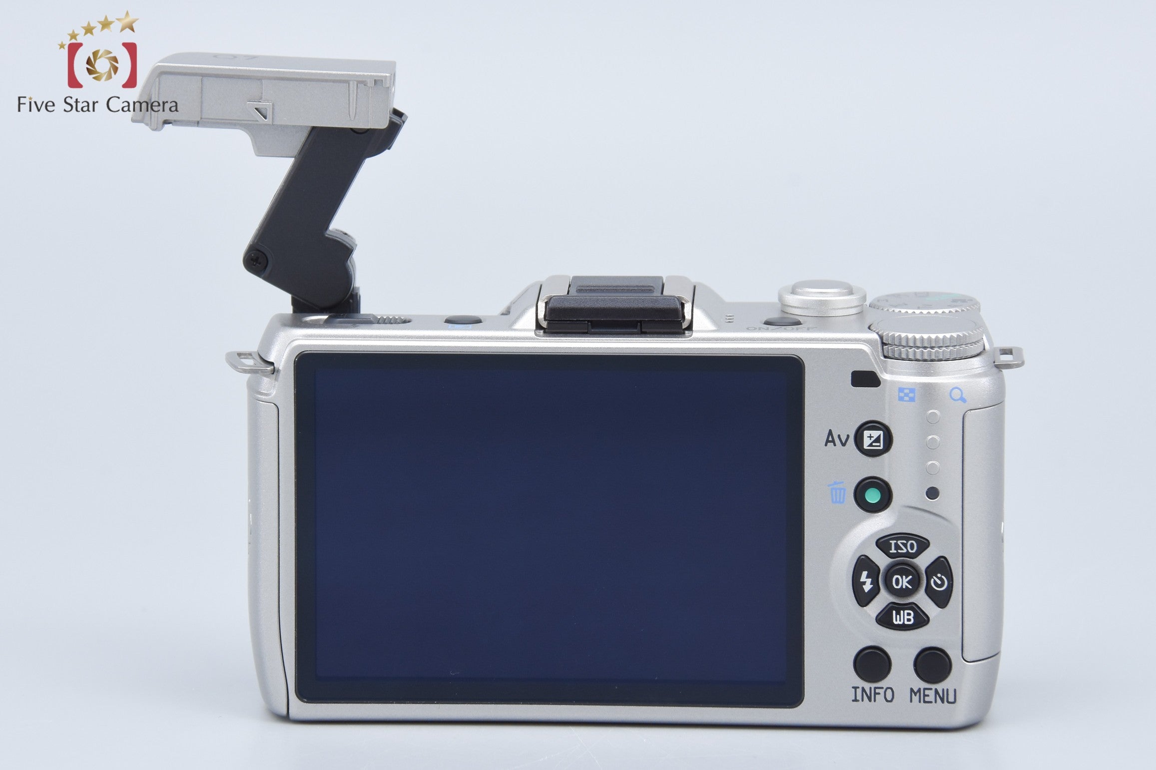 "Shutter count 179" PENTAX Q7 Silver 12.4 MP Digital Camera 5-15 Lens