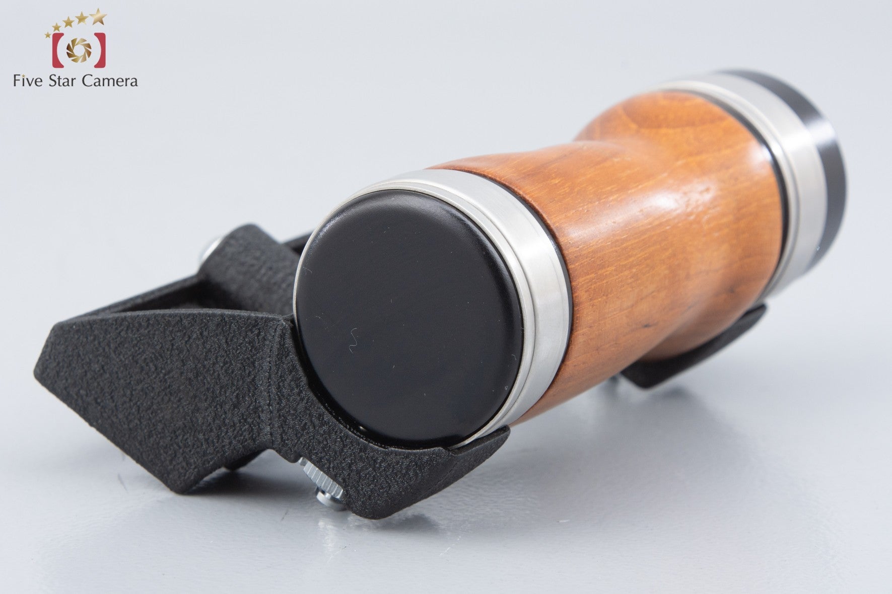 Excellent!! PENTAX Wood Grip for 67 6x7