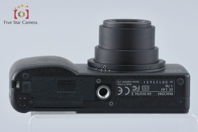 "Shutter count 1,738" Ricoh GR Digital II 10.0 MP Digital Camera