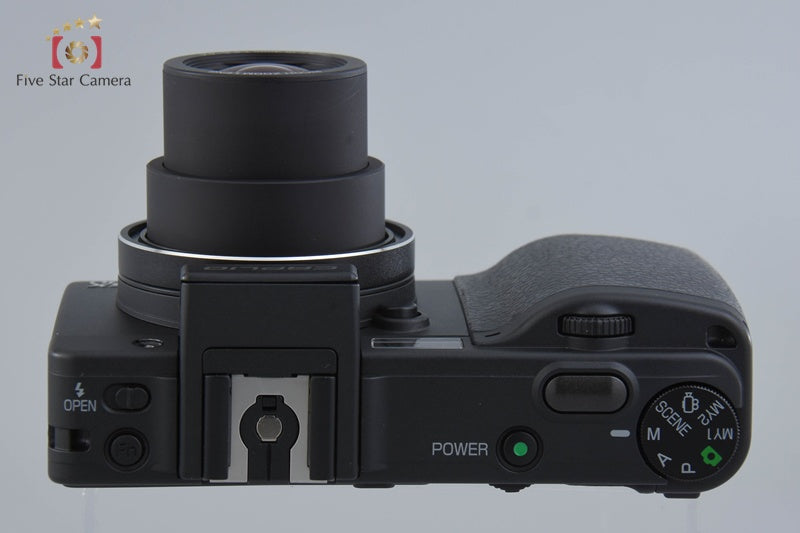 "Shutter count 875" RICOH GX100 10.0 MP Digital Camera Viewfinder Kit