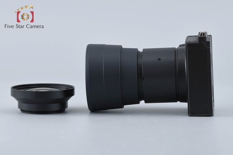 RICOH S10 24-72mm f/2.5-4.4 VC + DW-6 0.79x, TC-1 1.88x Conversion Lens