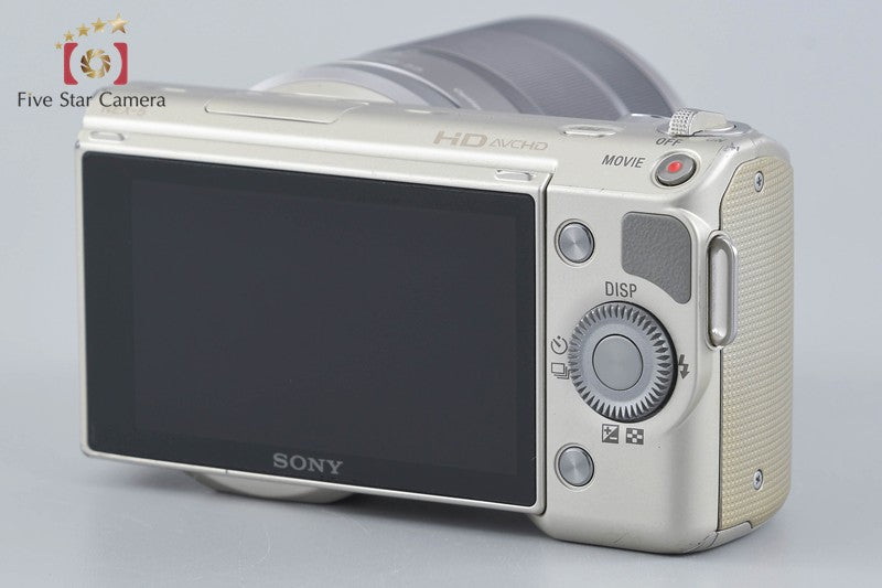 Sony α NEX-5 Gold + E 18-55mm f/3.5-5.6 OSS SEL1855 (Japanese Language Only)