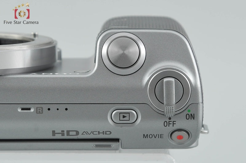 Sony α NEX-5 Double Zoom Lens Kit Silver (Japanese Language Only)