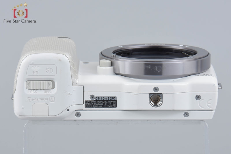 Sony α NEX-5N White Digital SLR Camera (Japanese Language Only)