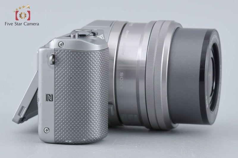 Sony α5000 ILCE-5000 Power Zoom Lens Kit Silver (Japanese Language Only)