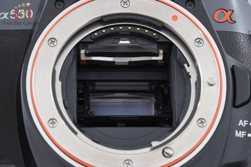 SONY α550 DSLR-A550 Digital SLR Camera (Japanese Language Only)