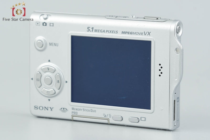 SONY Cyber-shot DSC-T7 Silver Digital Still Camera (Japanese Language Only)