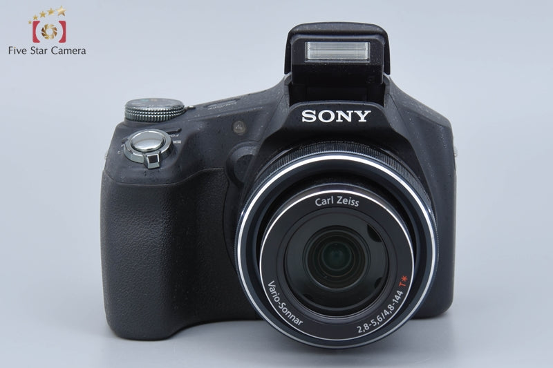 Sony Cyber-shot DSC-HX100V digital still camera (Japanese Language Only)