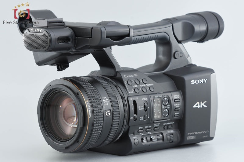SONY HANDYCAM FDR-AX1 video camera (Japanese Language Only)