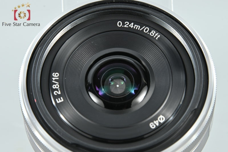 SONY E 16mm f/2.8 SEL16F28 + VCL-ECU1