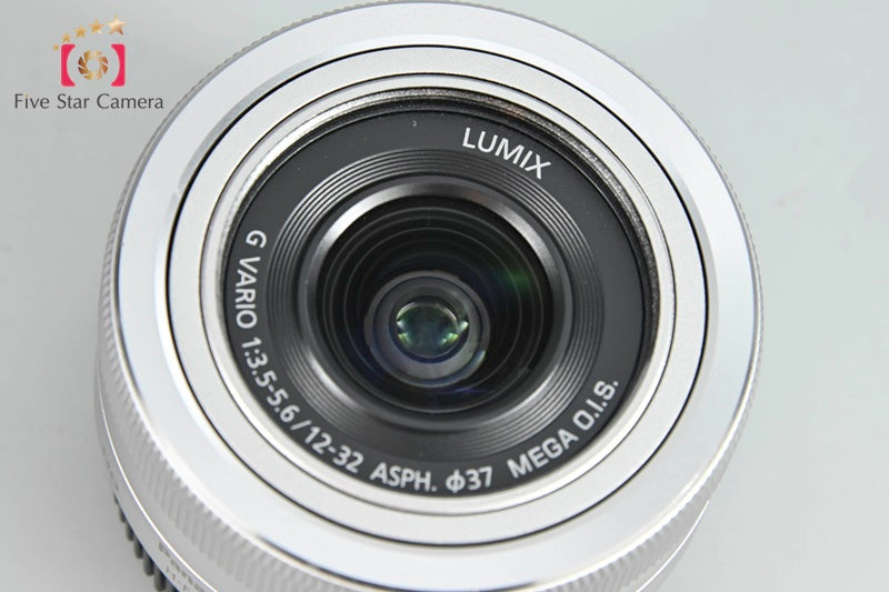 Panasonic LUMIX G VARIO 12-32mm f/3.5-5.6 ASPH. MEGA O.I.S. H-FS12032 Silver