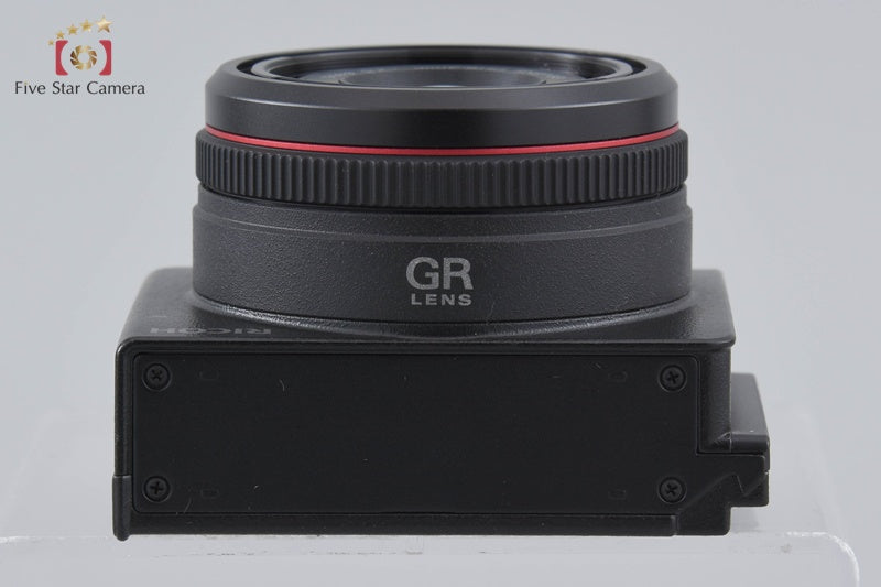 Ricoh GR Lens A12 28mm f/2.5 for GXR