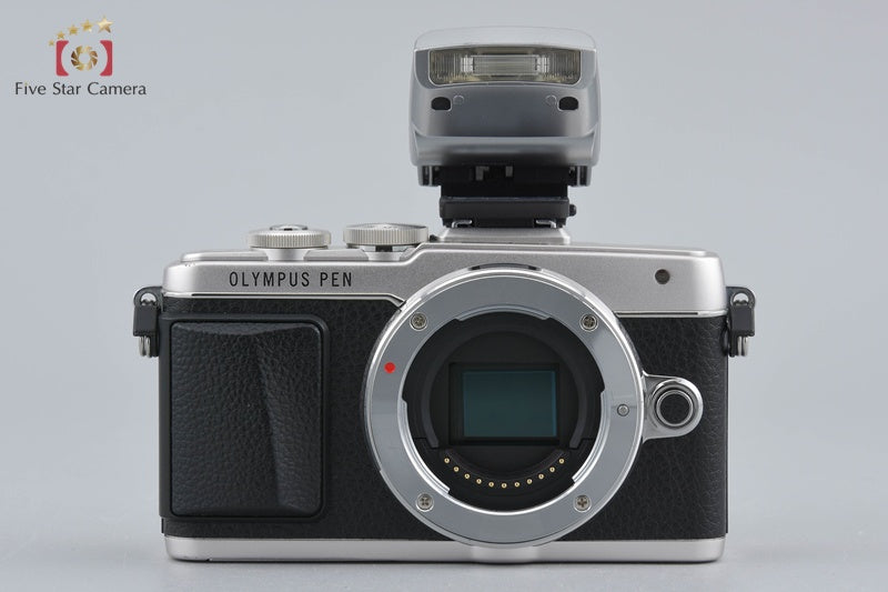 Shutter count 1,577 Olympus PEN Lite E-PL7 Silver 16.1 MP EZ 14-42 Lens