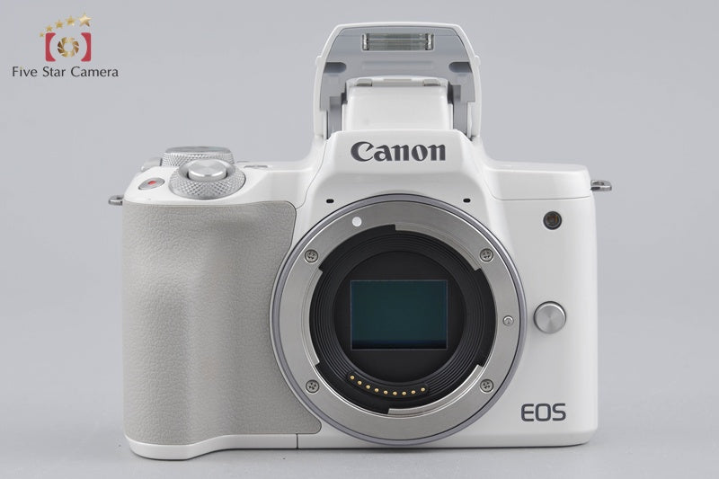 Canon EOS Kiss M / M50 White 24.0 MP EF-M 15-45 IS STM Lens