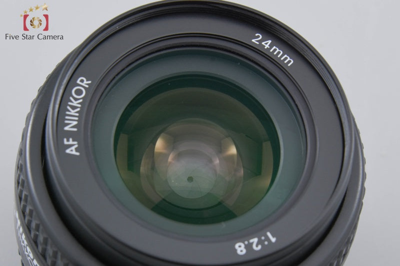 Nikon AF NIKKOR 24mm f/2.8
