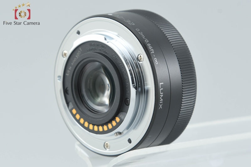 Panasonic LUMIX G VARIO 12-32mm f/3.5-5.6 ASPH. MEGA O.I.S. H-FS12032 Black