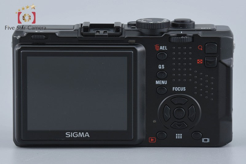 Sigma DP1x 14.1 MP Digital Camera